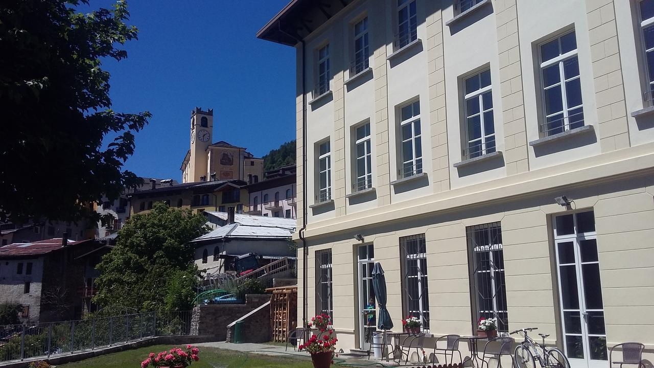 La Vecchia Scuola Acomodação com café da manhã Villa d'Allegno Exterior foto