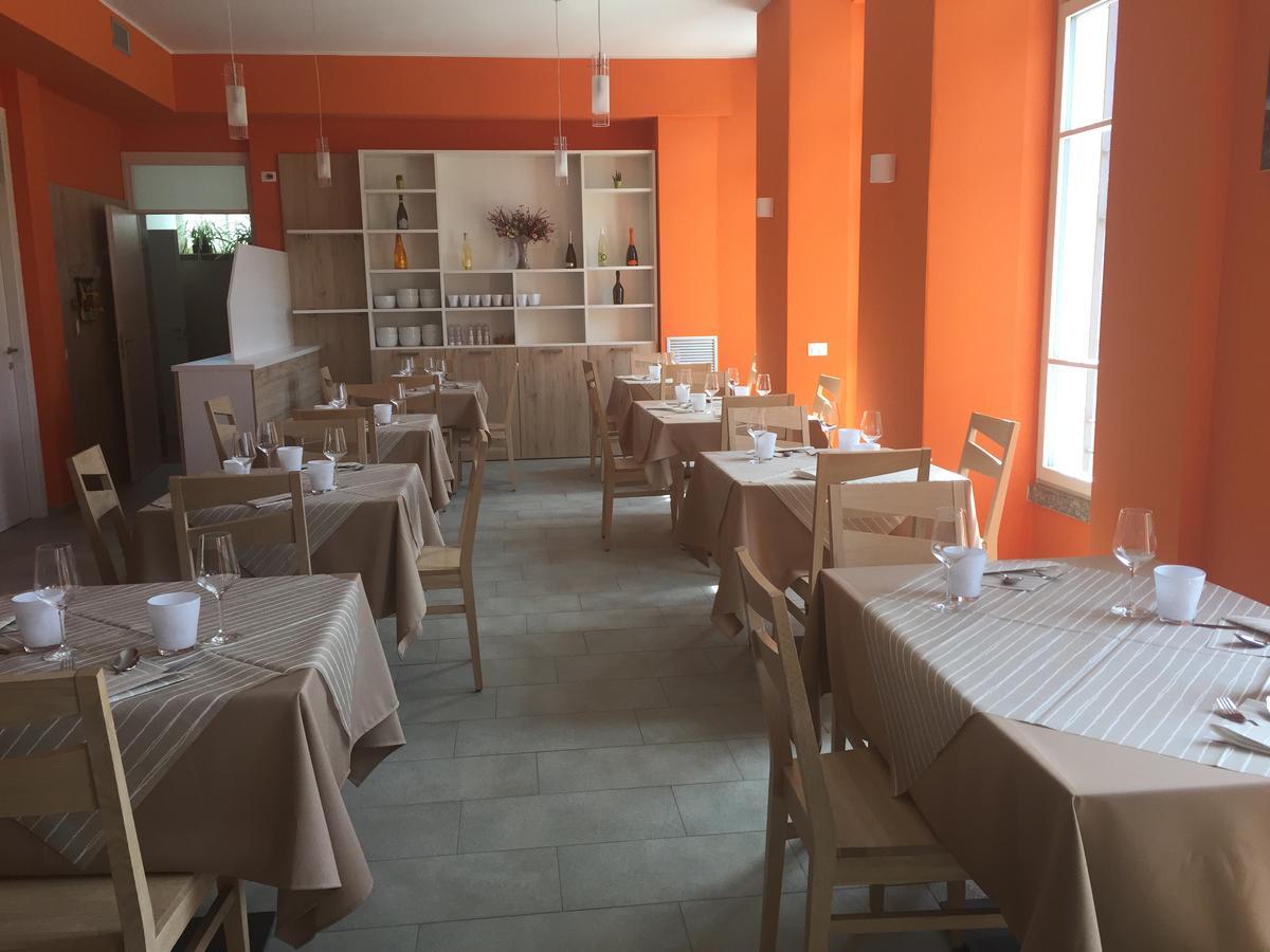 La Vecchia Scuola Acomodação com café da manhã Villa d'Allegno Exterior foto