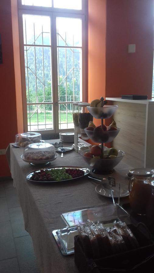 La Vecchia Scuola Acomodação com café da manhã Villa d'Allegno Exterior foto